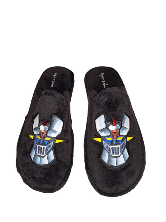 Zapatilla de hombre P389. 275 Garzón