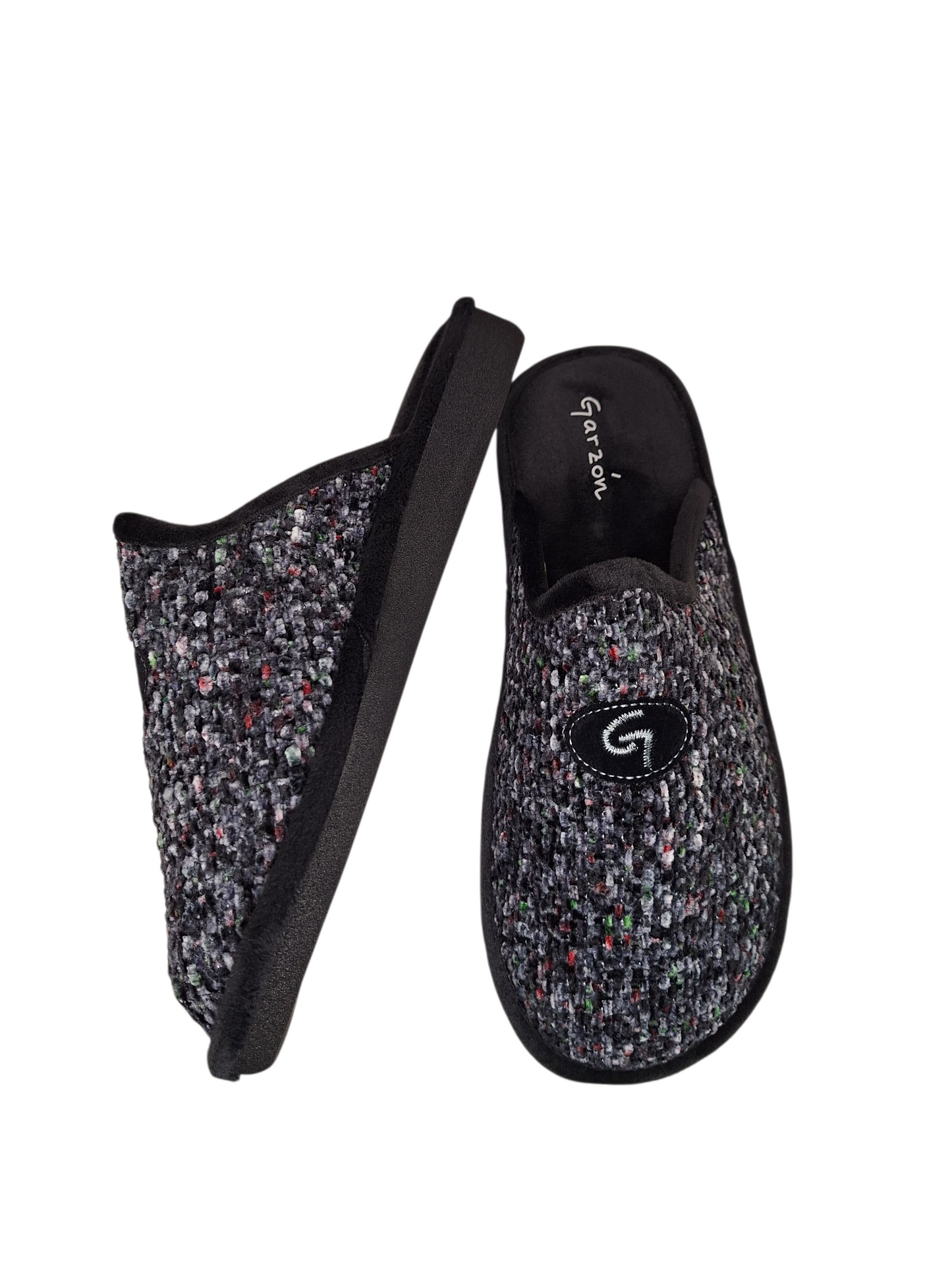 Zapatilla de hombre P351. 594 Garzón